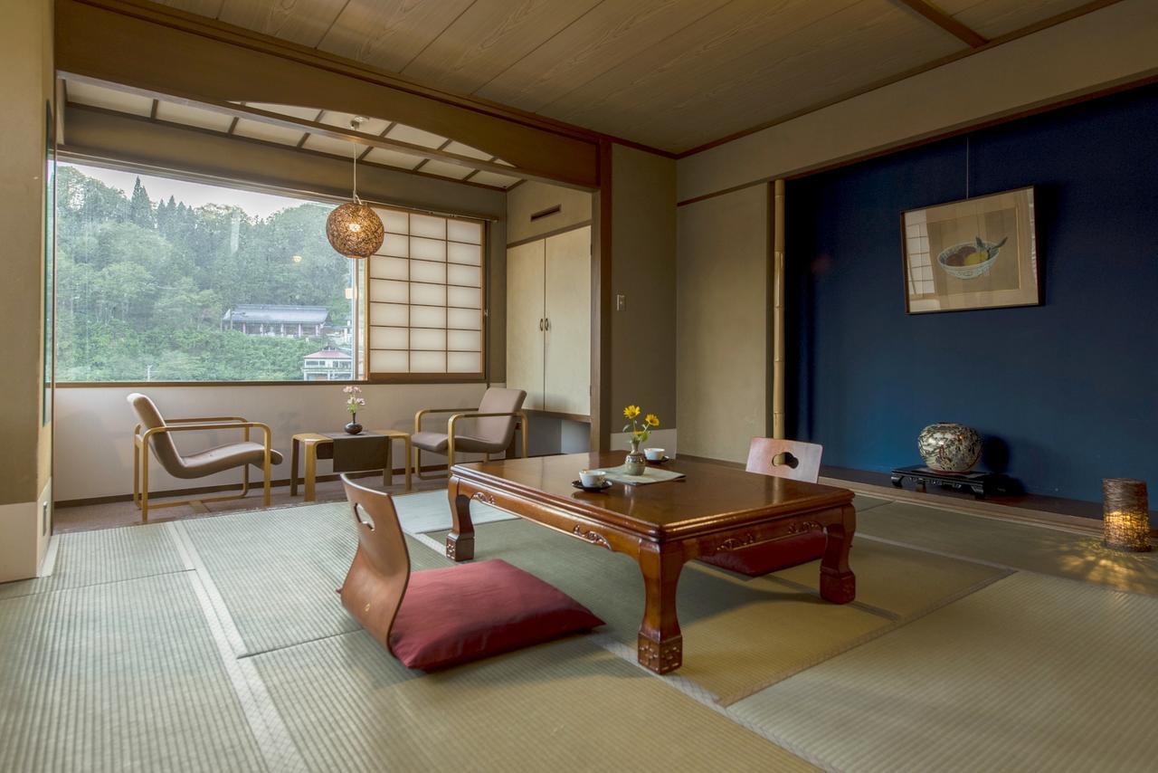 Takamiya Ryokan Yamakawa Yonezawa Buitenkant foto